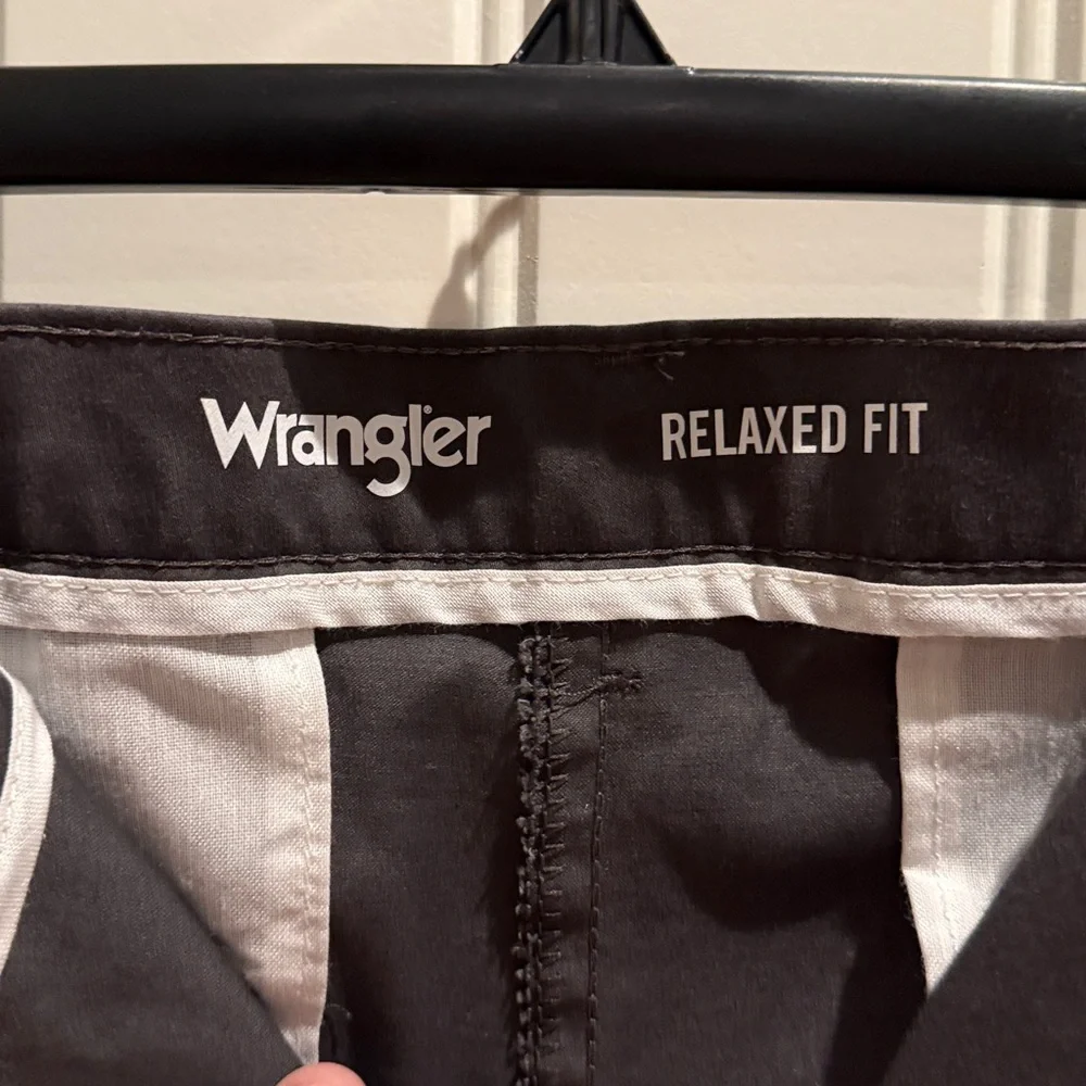 Wrangler Men's Charcoal Chinos - Picture 2 of 5